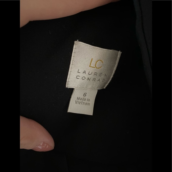 ❌SOLD❌LC Lauren Conrad open blazer black 6 - Picture 3 of 5